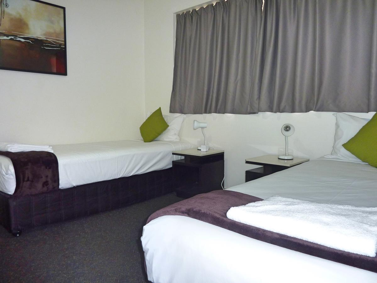 Jadran Motel & El Jays Holiday Lodge Gold Coast Extérieur photo