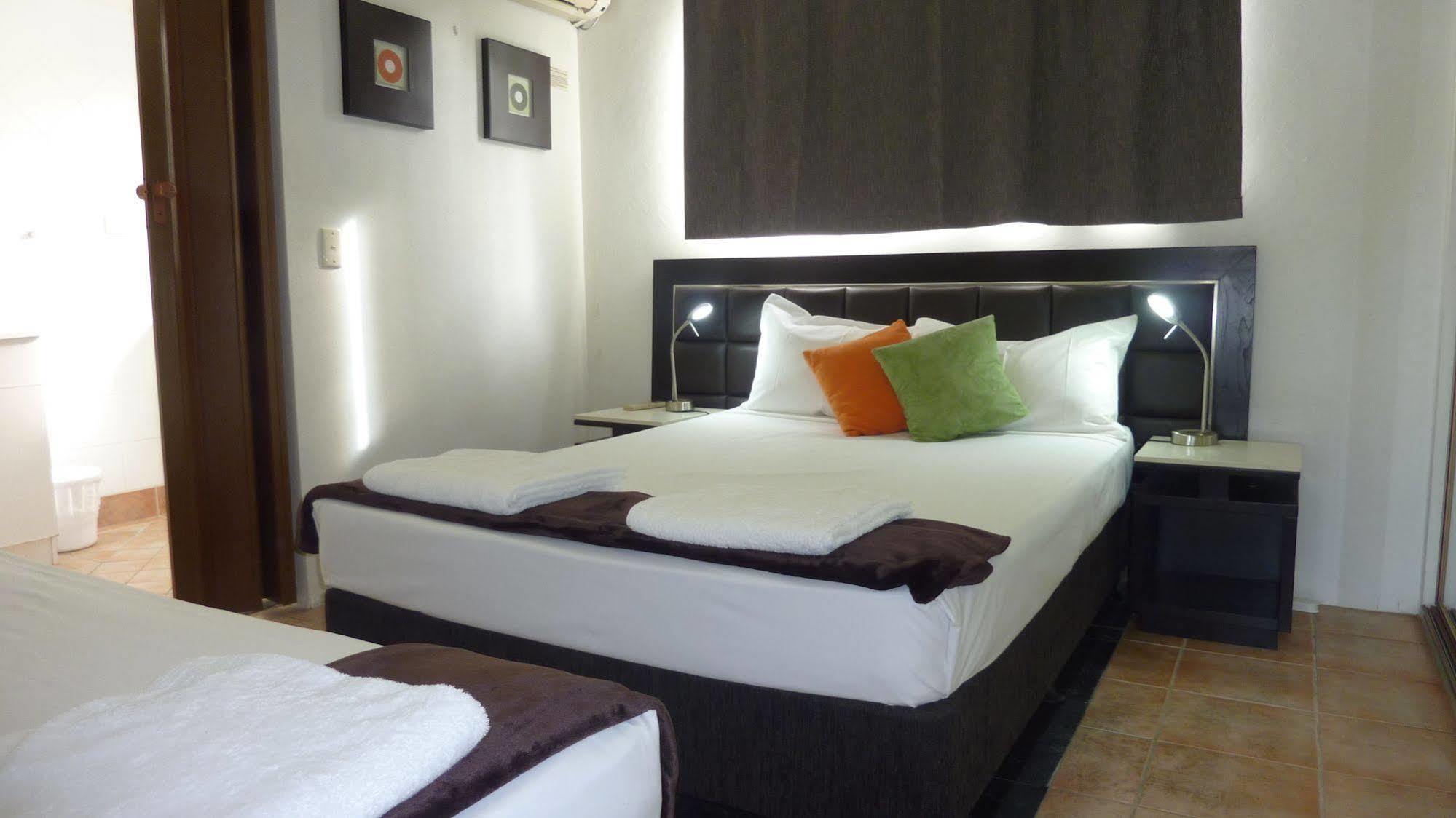 Jadran Motel & El Jays Holiday Lodge Gold Coast Extérieur photo