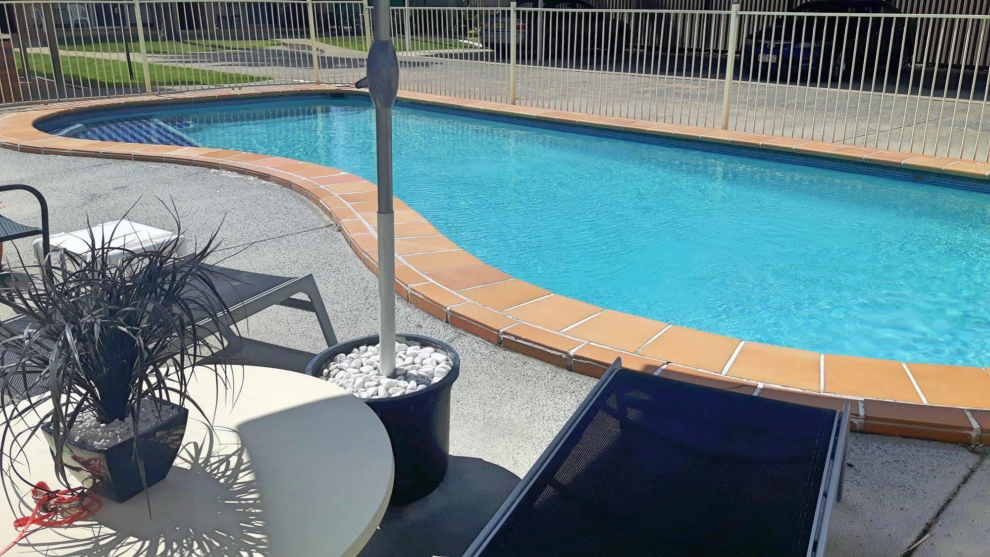 Jadran Motel & El Jays Holiday Lodge Gold Coast Extérieur photo