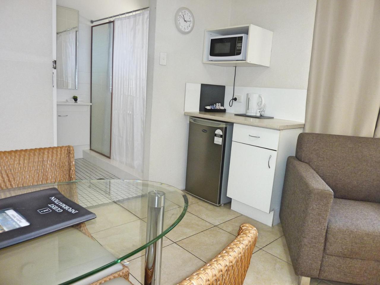 Jadran Motel & El Jays Holiday Lodge Gold Coast Extérieur photo