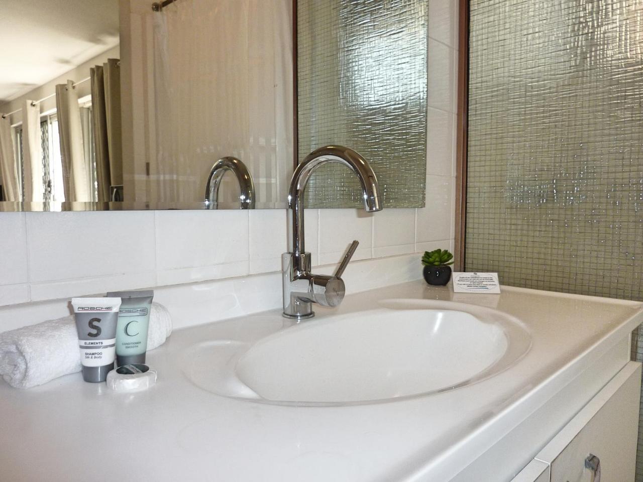 Jadran Motel & El Jays Holiday Lodge Gold Coast Extérieur photo